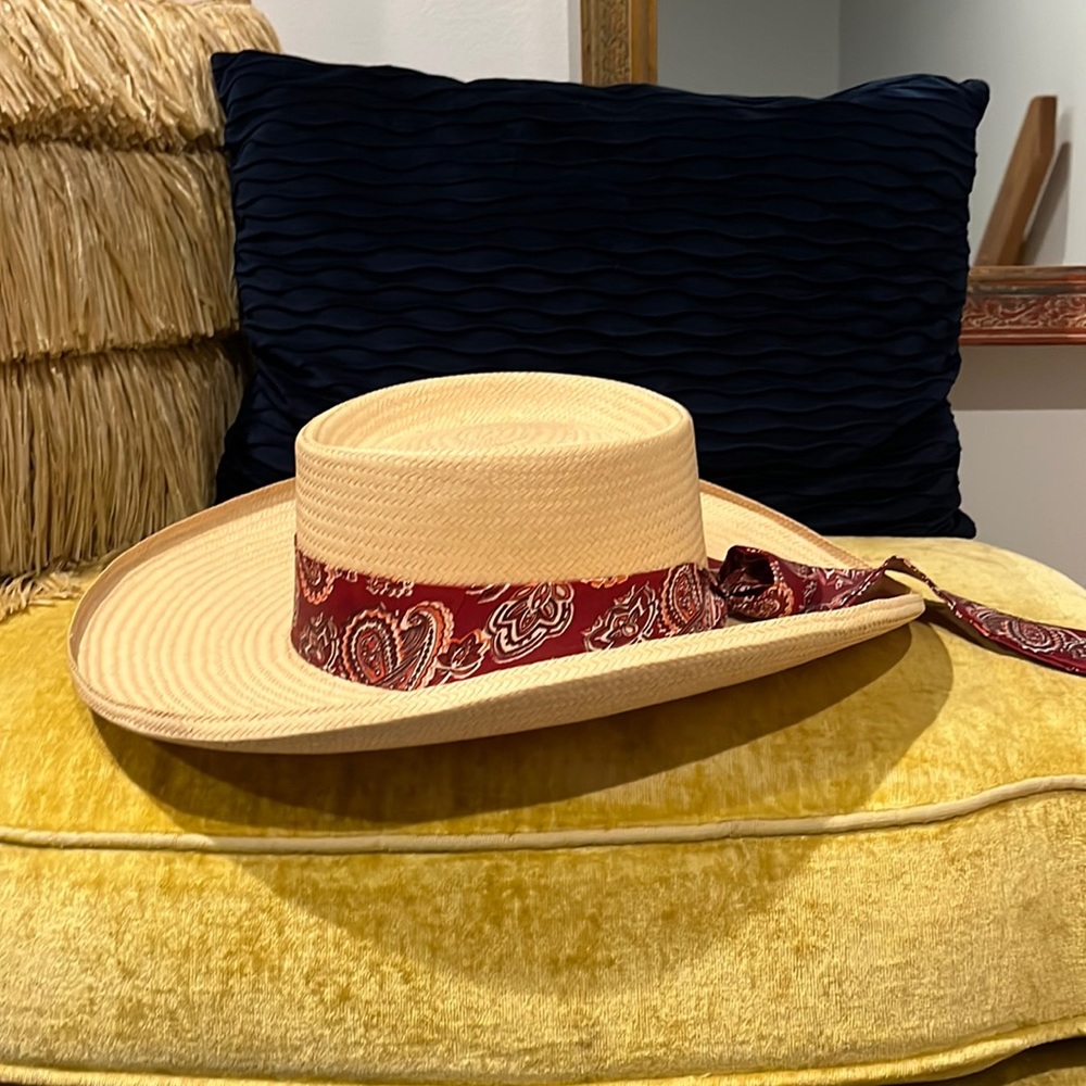 Cuauhtemoc high quality hat, 56 cm head circumference, good condition
